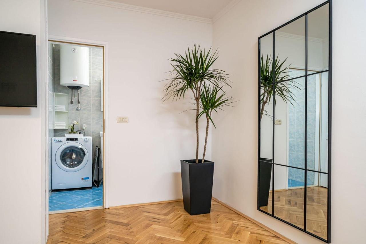 Apartman Knego With Parking Dubrovnik Buitenkant foto