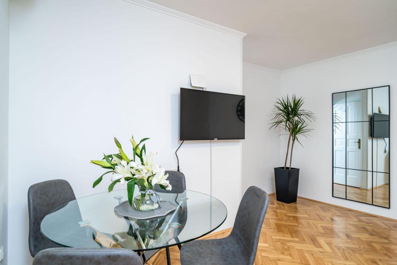 Apartman Knego With Parking Dubrovnik Buitenkant foto