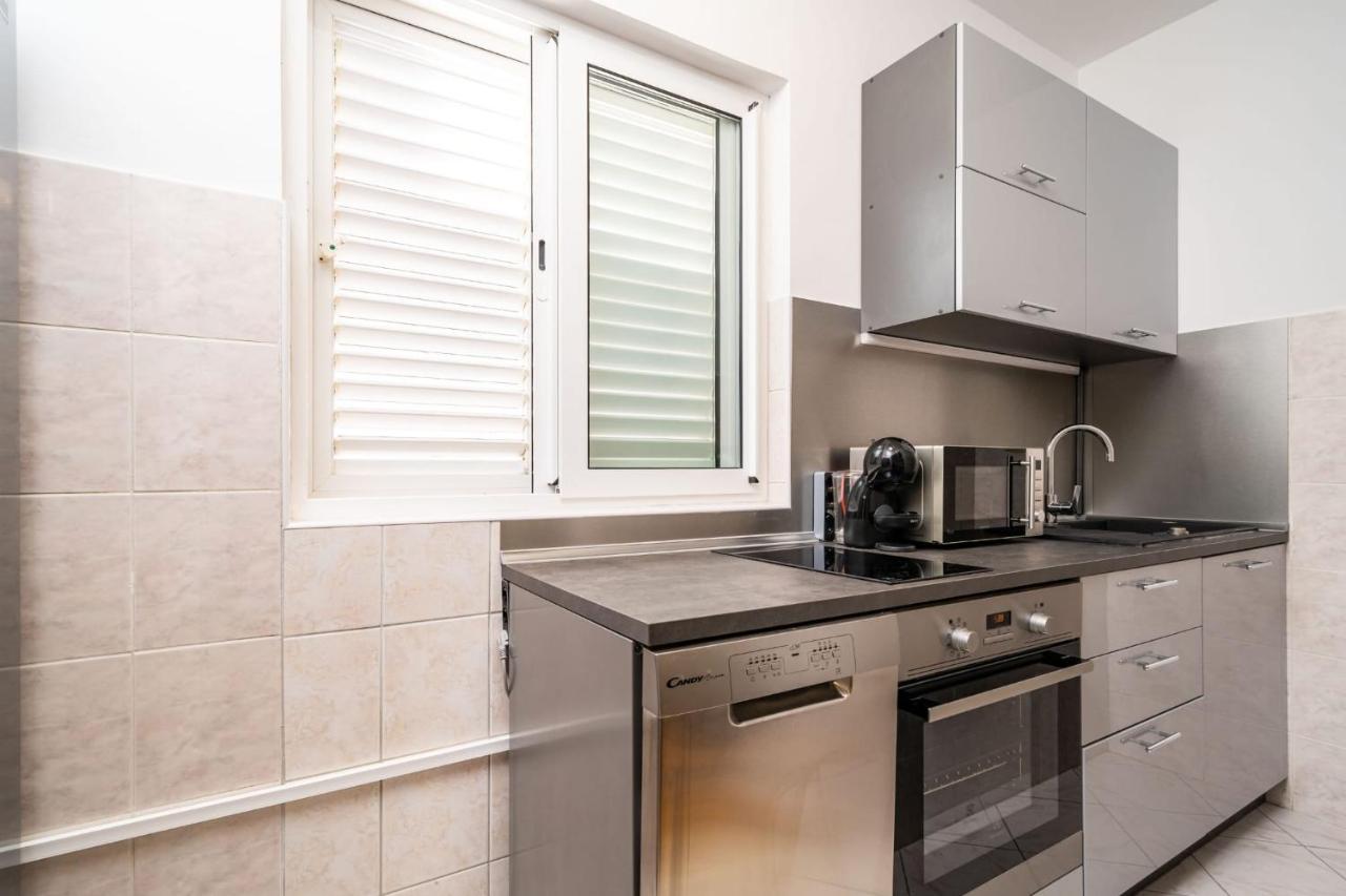Apartman Knego With Parking Dubrovnik Buitenkant foto