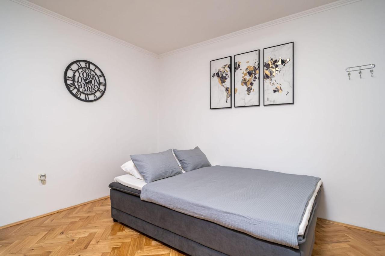 Apartman Knego With Parking Dubrovnik Buitenkant foto