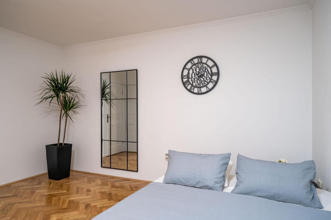 Apartman Knego With Parking Dubrovnik Buitenkant foto