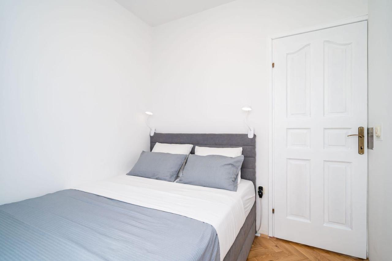 Apartman Knego With Parking Dubrovnik Buitenkant foto