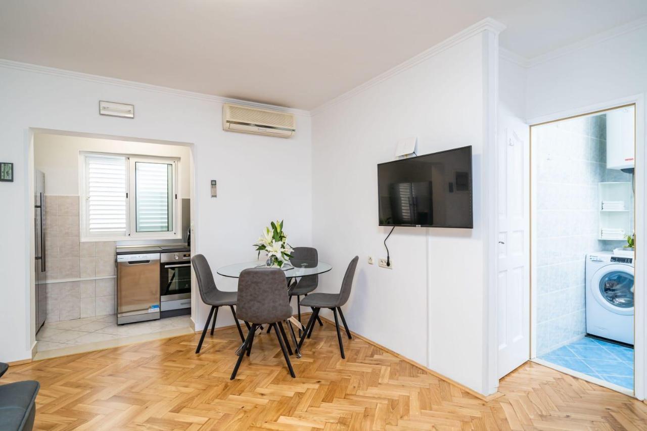 Apartman Knego With Parking Dubrovnik Buitenkant foto