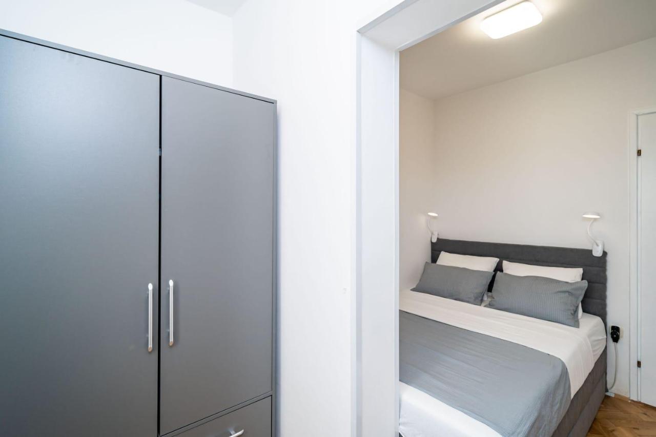 Apartman Knego With Parking Dubrovnik Buitenkant foto